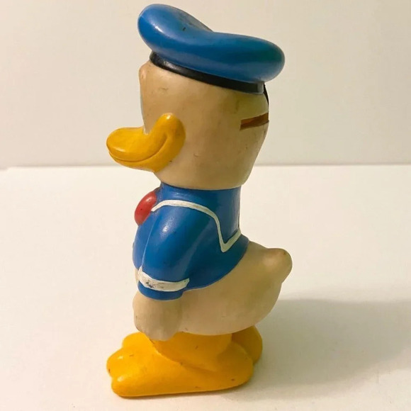 Vintage Donald Duck Coin Bank 6 Inch Tall Figure Missing Bottom Stopper - Picture 4 of 12